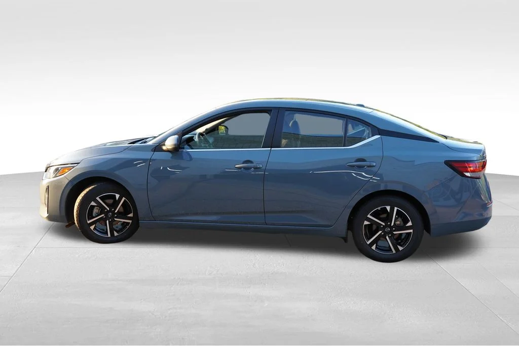 Used 2024 Atlantic Gray Metallic Nissan SV image 9