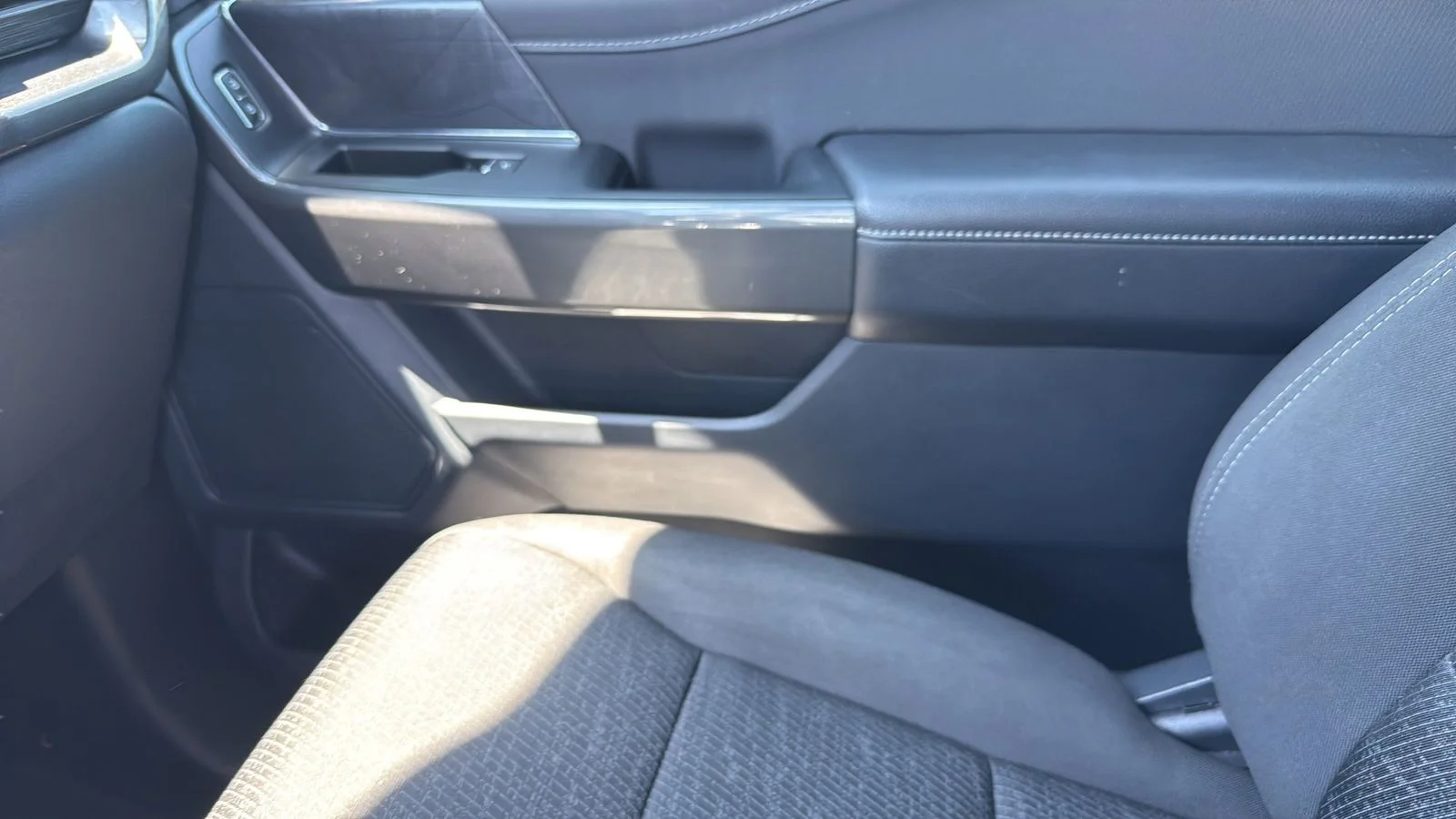 Used 2023 White Ford XLT image 20
