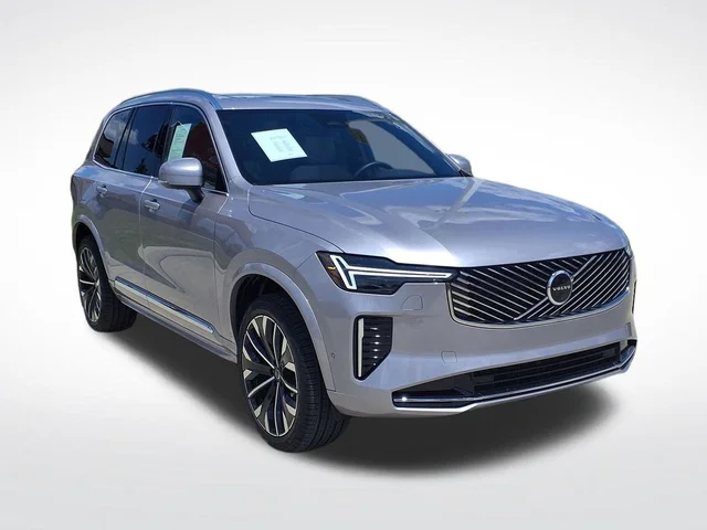 2026 Volvo XC90 B6 Plus 7-Seater