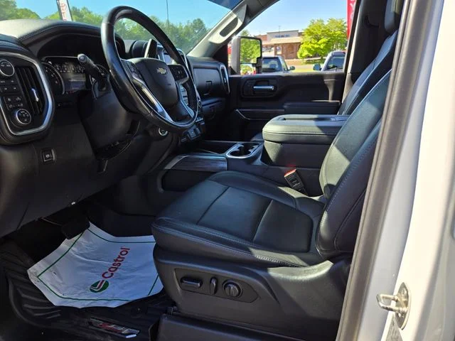 Used 2020 White Chevrolet LTZ image 10