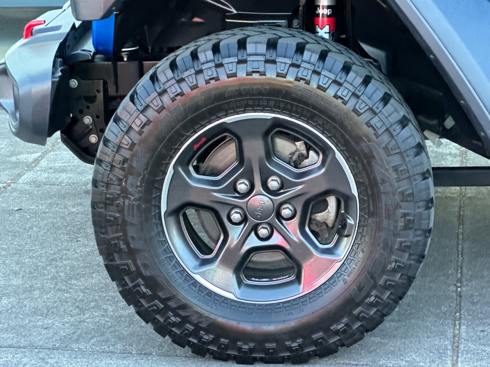 Used 2020 Hydro Blue Pearlcoat Jeep Rubicon image 23