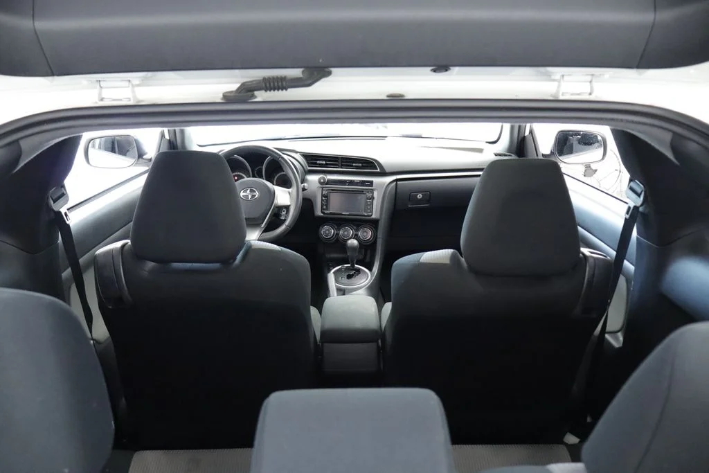 Used 2014 White Scion Base image 20
