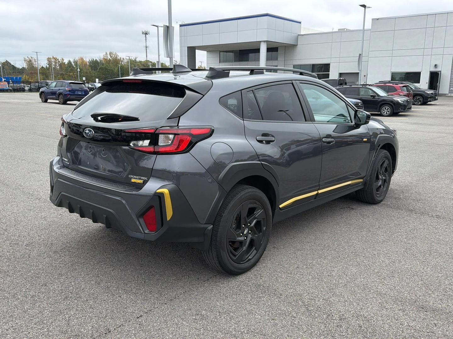 Used 2024 Magnetite Gray Metallic Subaru Sport image 3