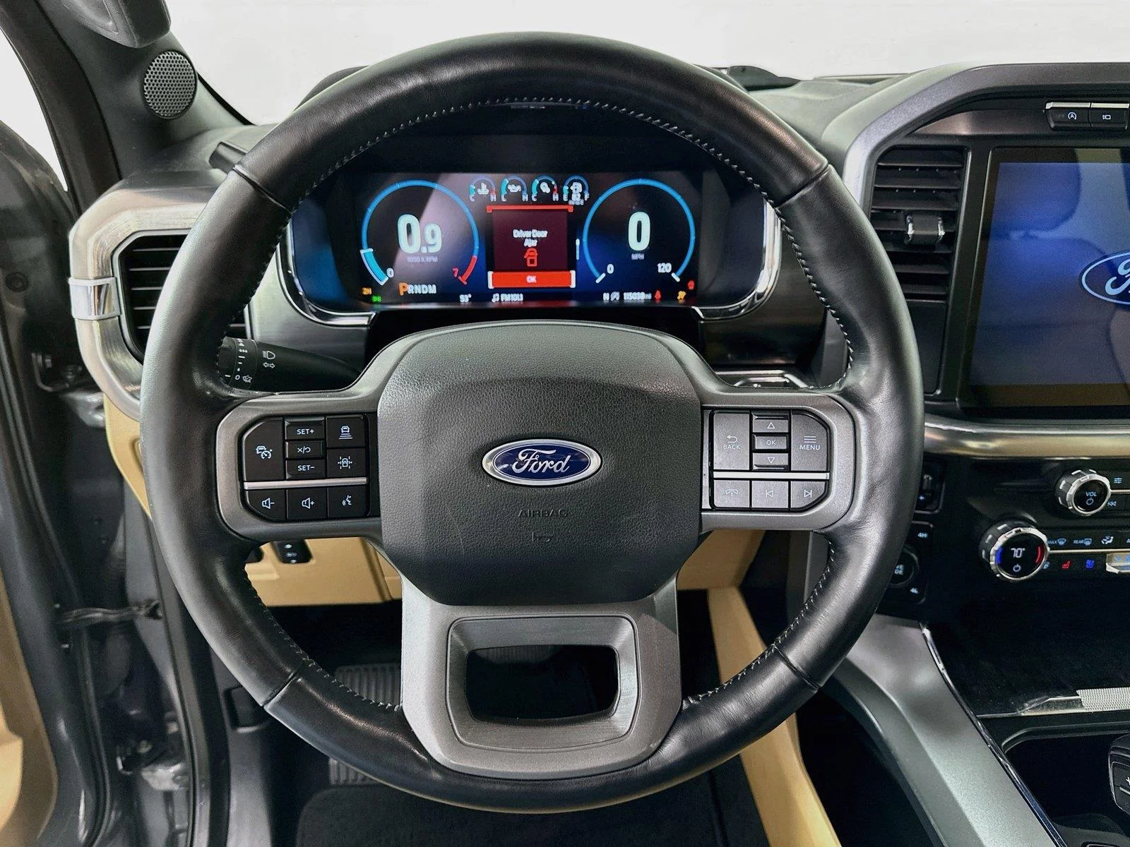 Used 2021 White Ford XL image 18
