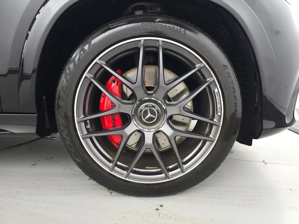 Used 2023 Obsidian Black Metallic Mercedes-Benz GLE 63 S AMG® image 40