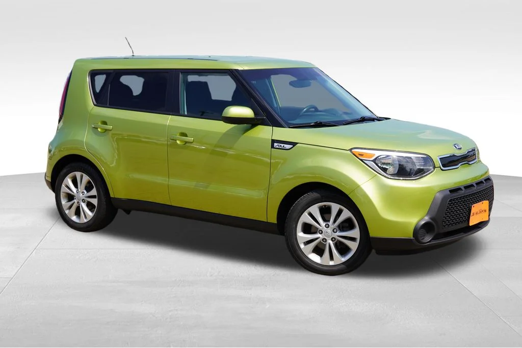 Used 2015 Kia Soul + with VIN KNDJP3A56F7817713 for sale in Lakeville, MN