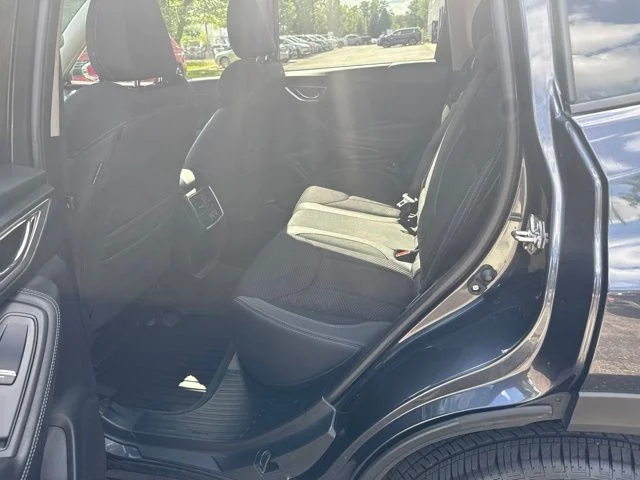 Used 2019 Dark Gray Metallic Subaru Premium image 6