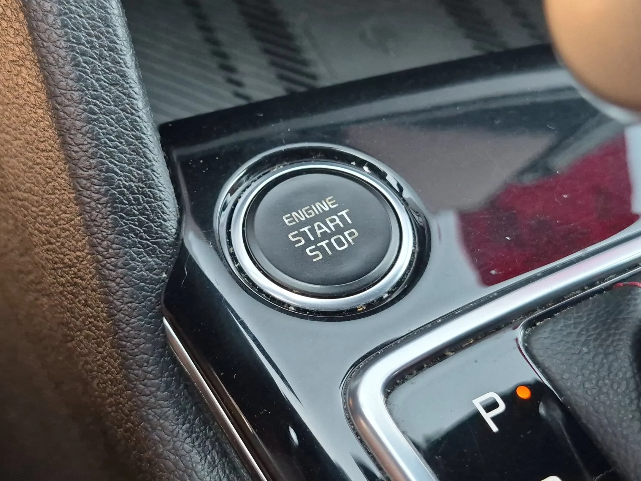 Used 2023 Wolf Gray Kia SX-Prestige image 16