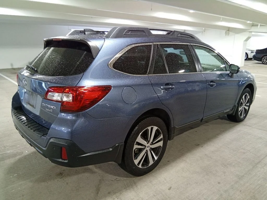 Used 2018 Twilight Blue Metallic Subaru 3.6R image 5