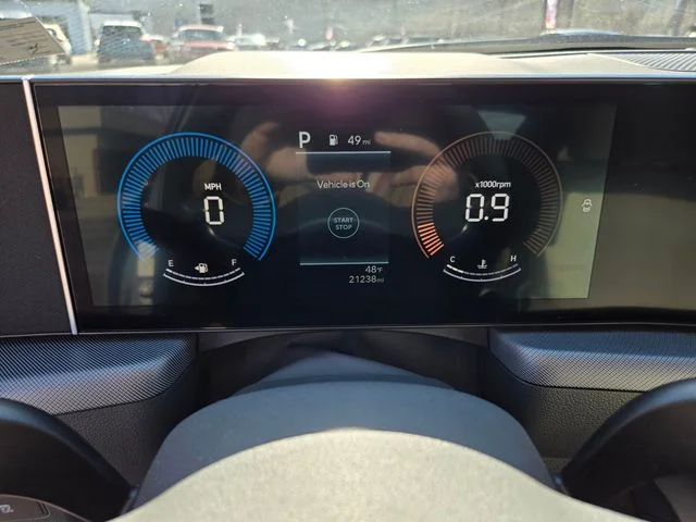 Used 2025 Blue Hyundai SEL image 32