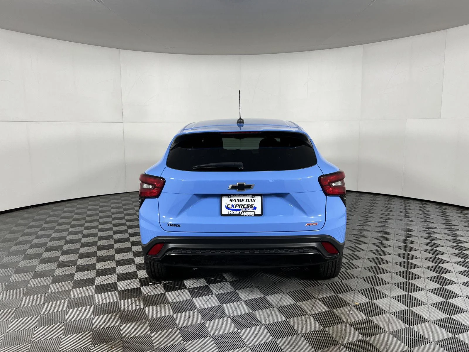 Used 2024 Fountain Blue Chevrolet 1RS image 23
