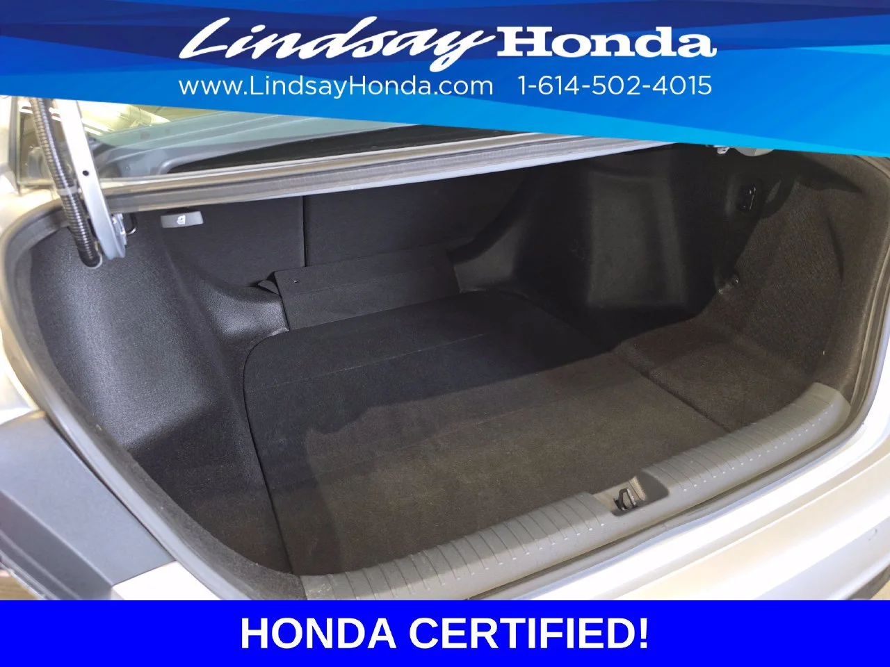Certified Used 2024 Solar Silver Metallic Honda EX-L image 32