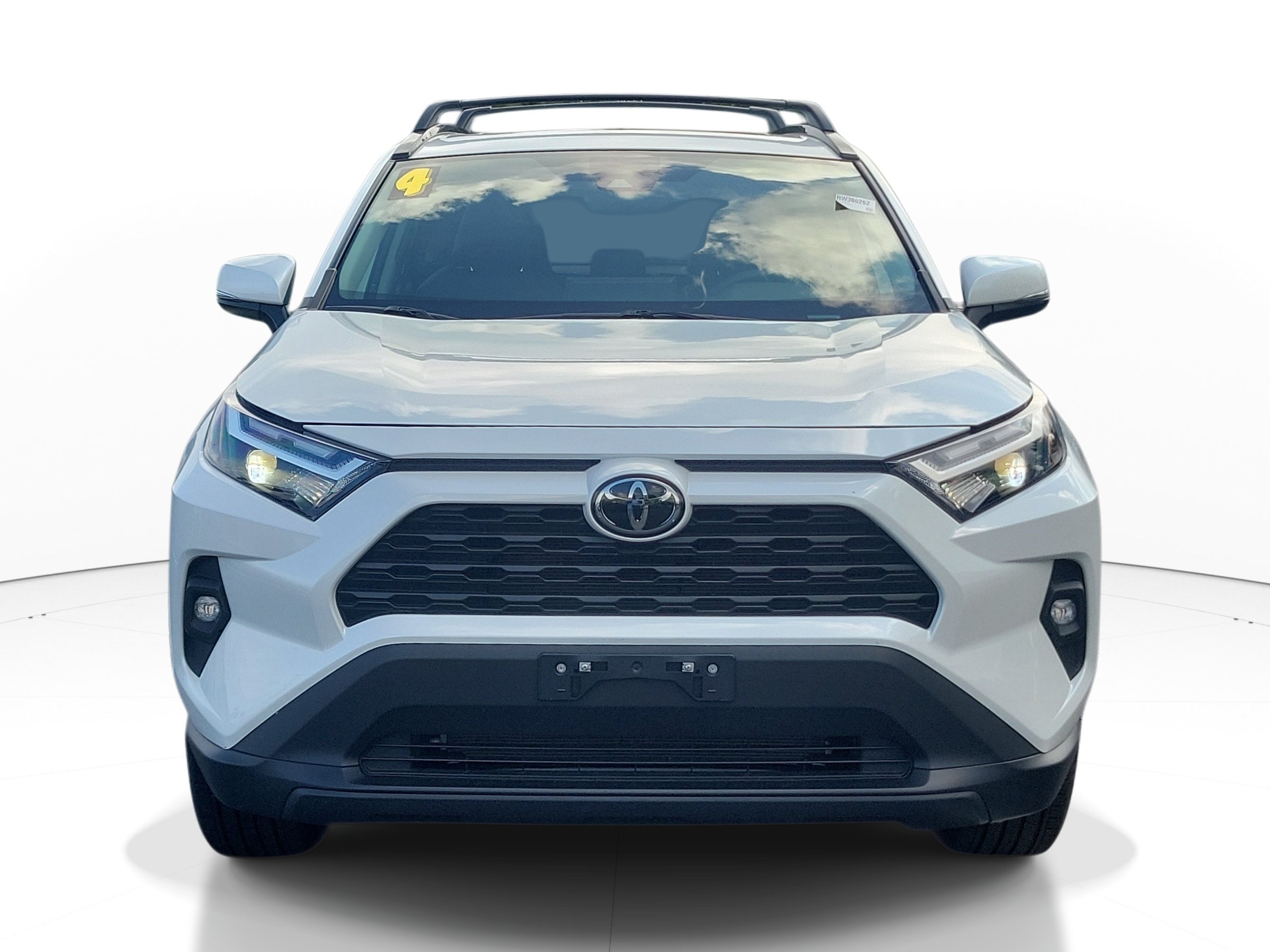 Used 2024 Pearl Toyota XLE Premium image 1
