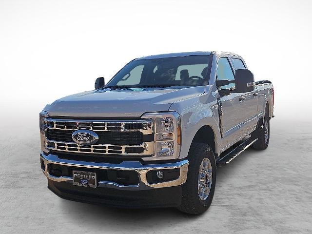 New 2027 Oxford White Ford F-250® XLT image 29
