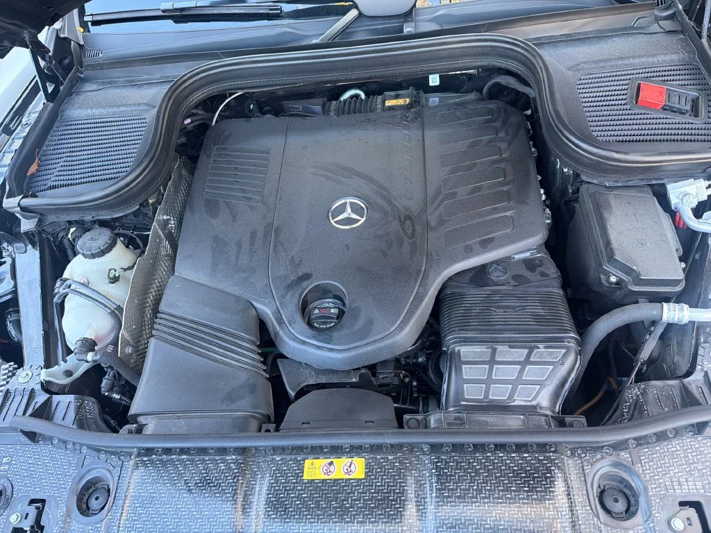 Used 2026 Black Mercedes-Benz GLS 450 image 23