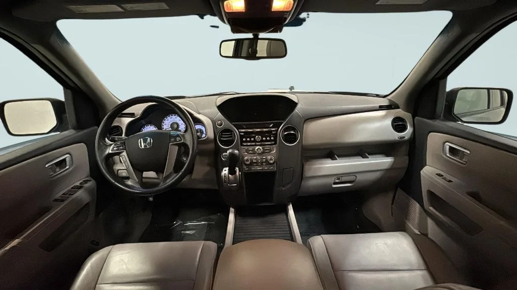 Used 2014 Gray Honda EX-L image 7