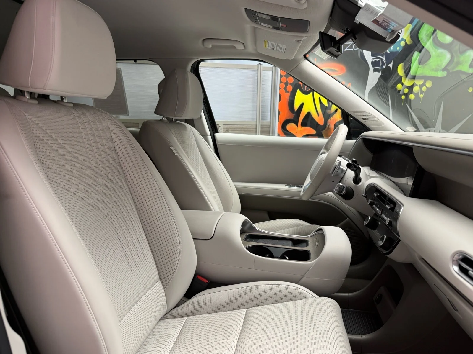 Used 2026 Abyss Black Pearl (a2b) Hyundai SEL image 30