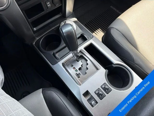 Used 2018 Classic Silver Metallic Toyota SR5 Premium image 12