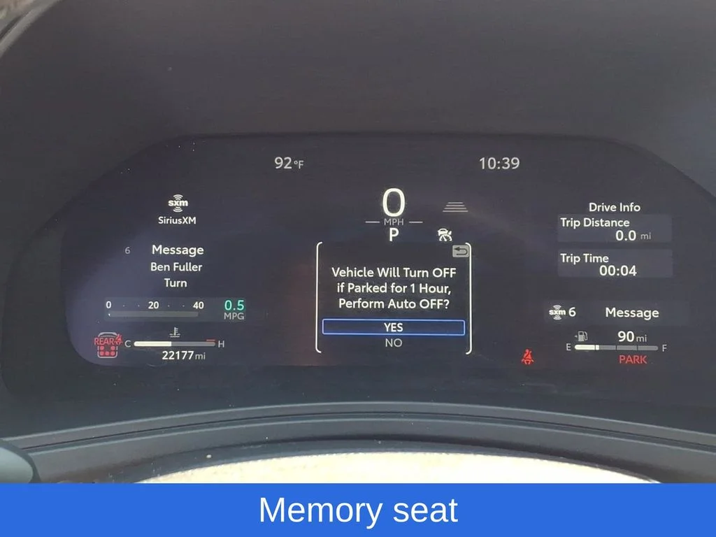 Used 2025  Toyota Limited image 17