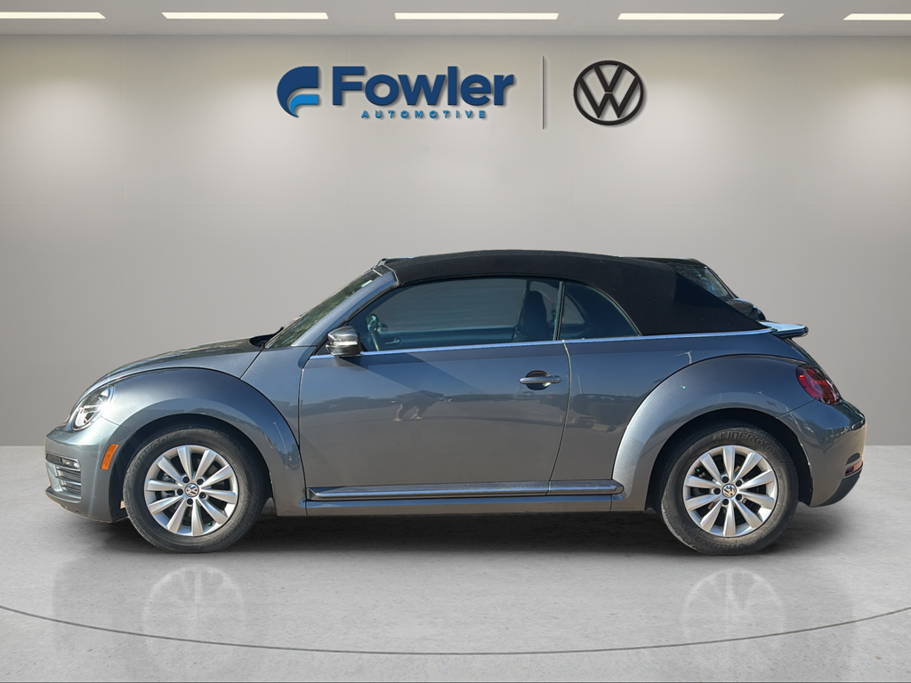 Used 2019 Gray Volkswagen 2.0T S image 4