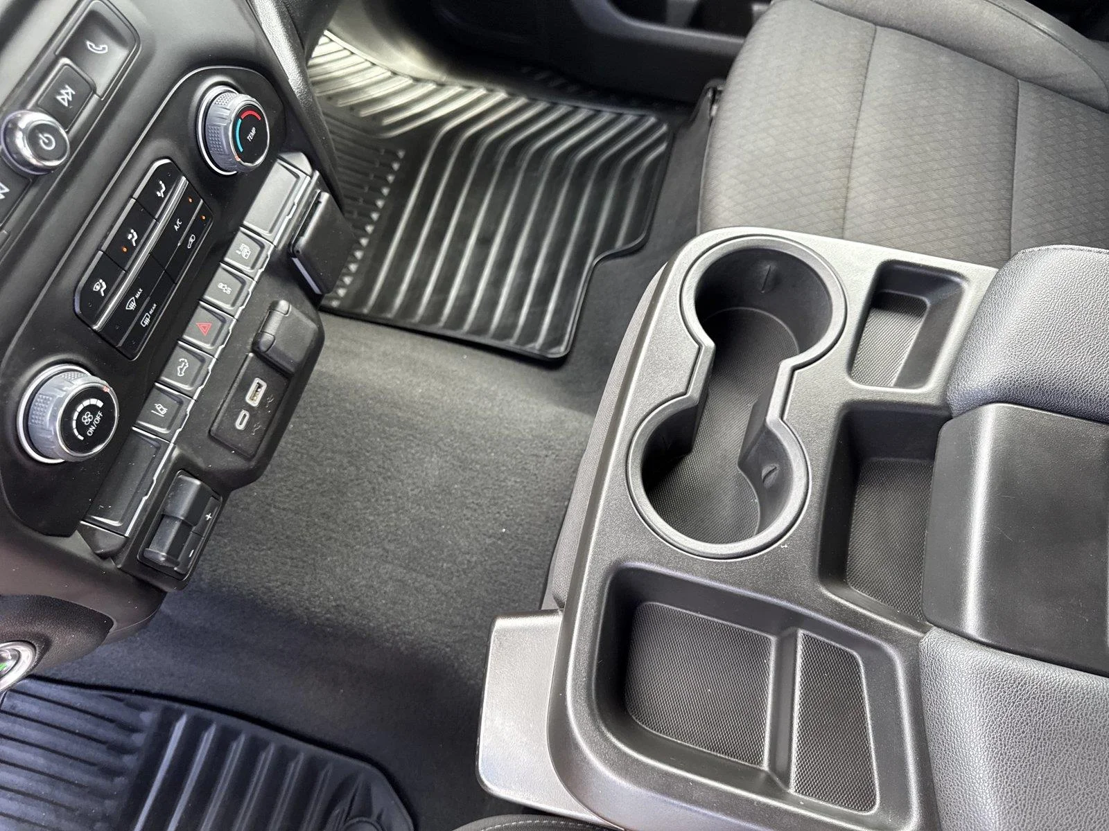 Used 2024 Black Chevrolet Custom image 28