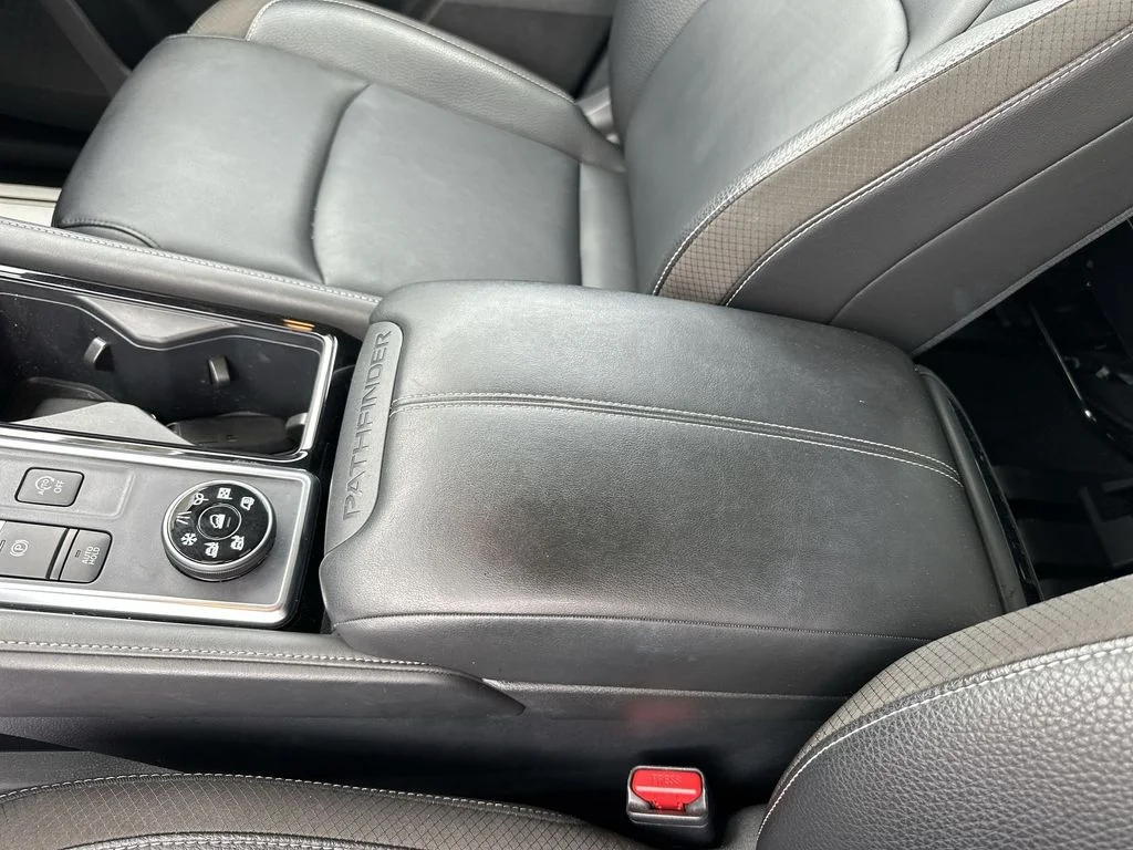 Used 2024 Silver Nissan SL image 27