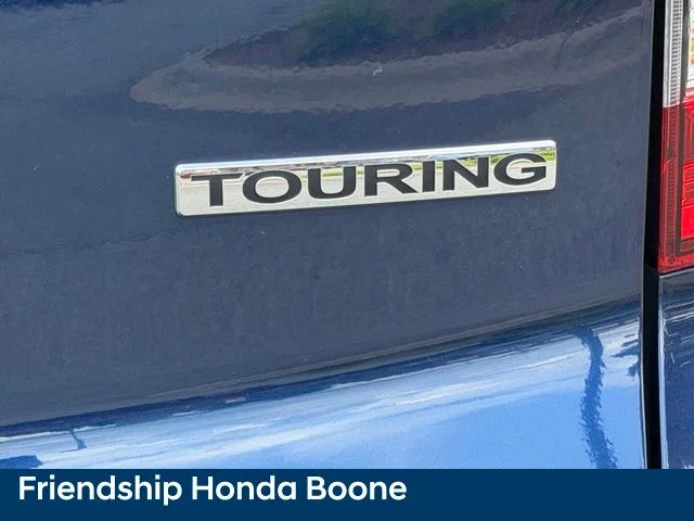 Used 2021 Blue Honda Touring image 14