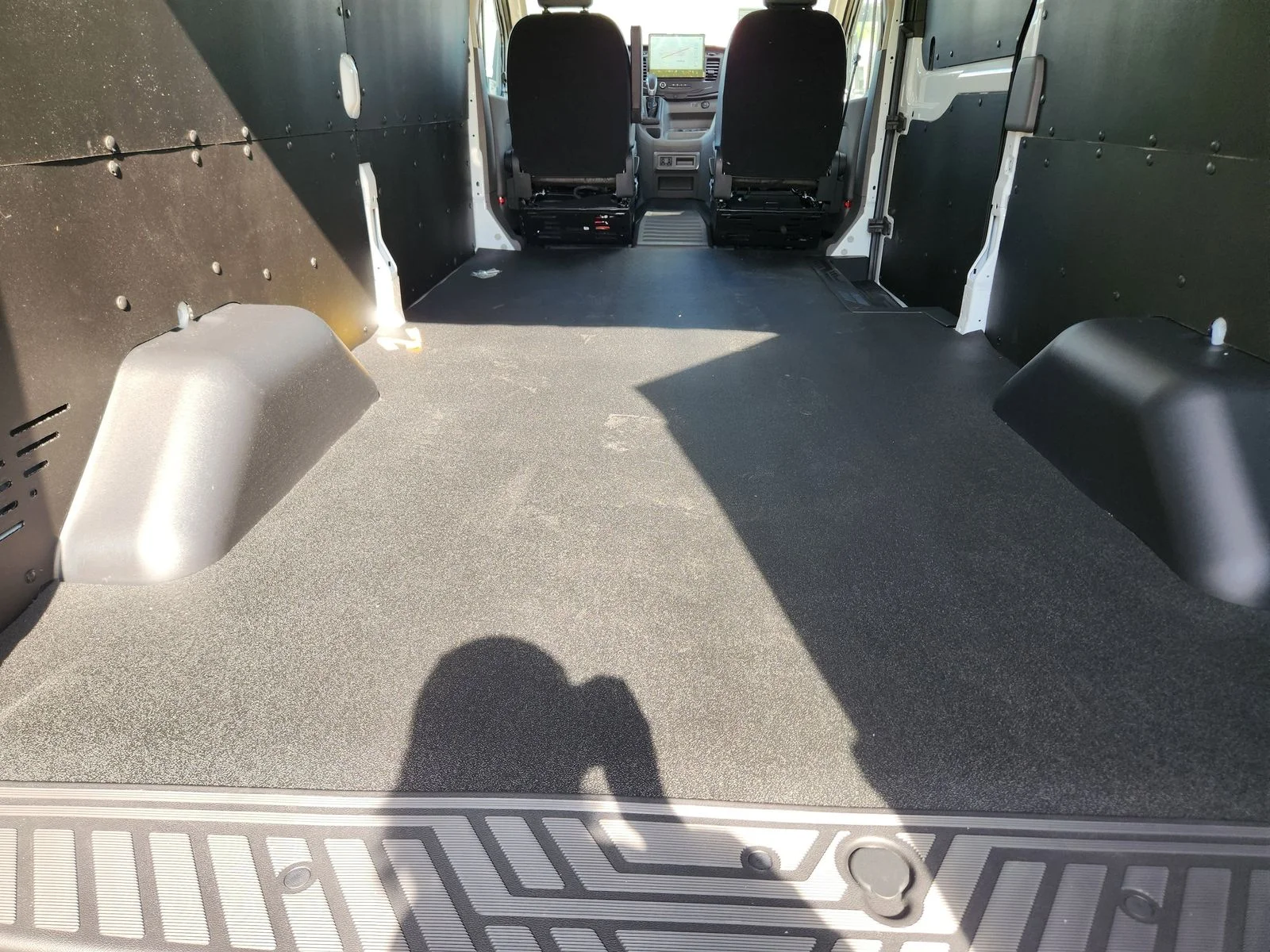 New 2026 Oxford White Ford Cargo Van image 20