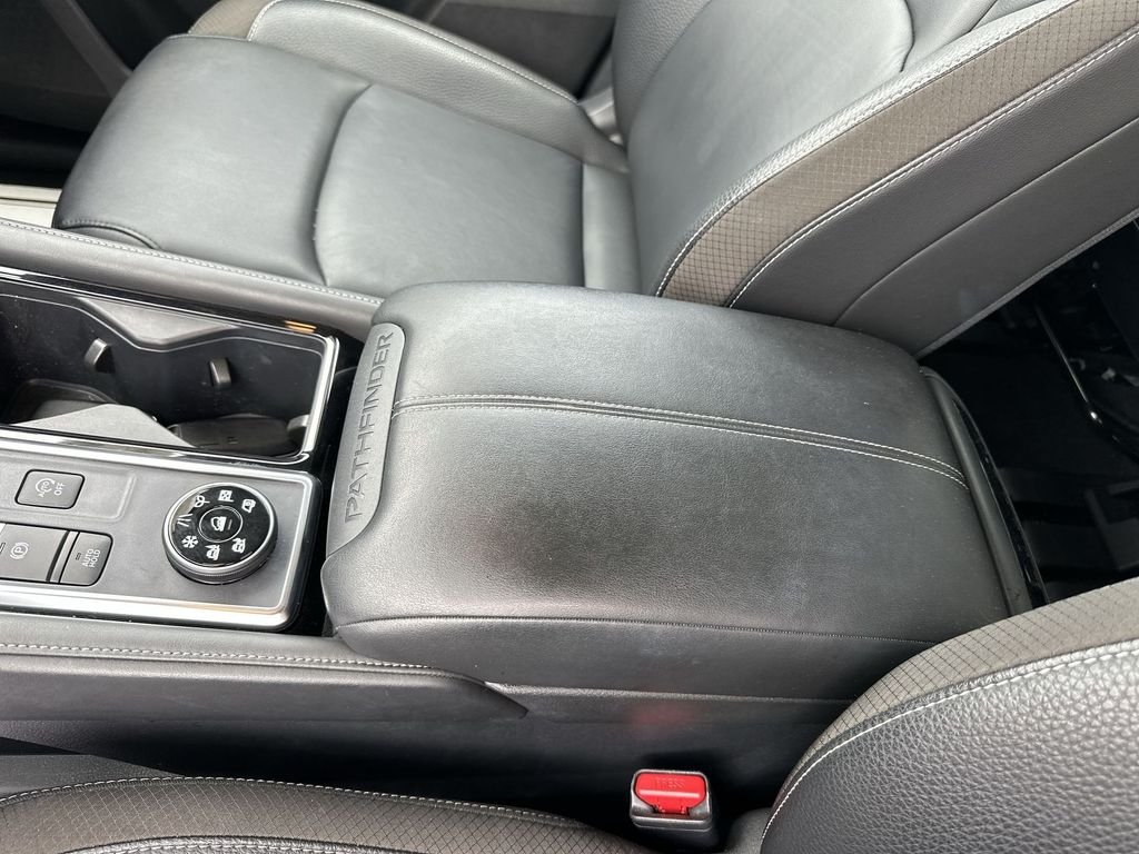 Certified Used 2024 Silver Nissan SL image 27