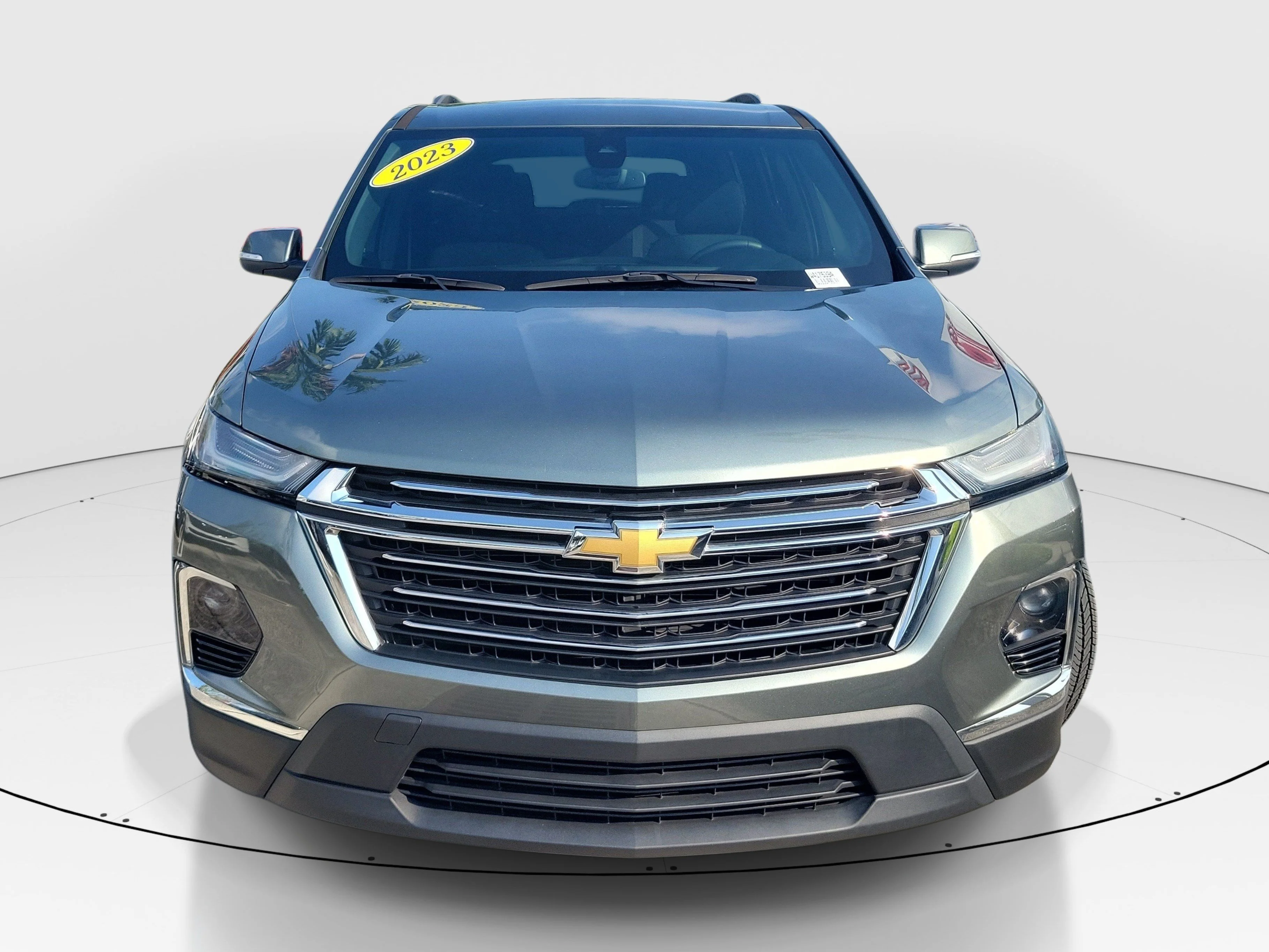 Used 2023 Silver Sage Metallic Chevrolet LT image 2