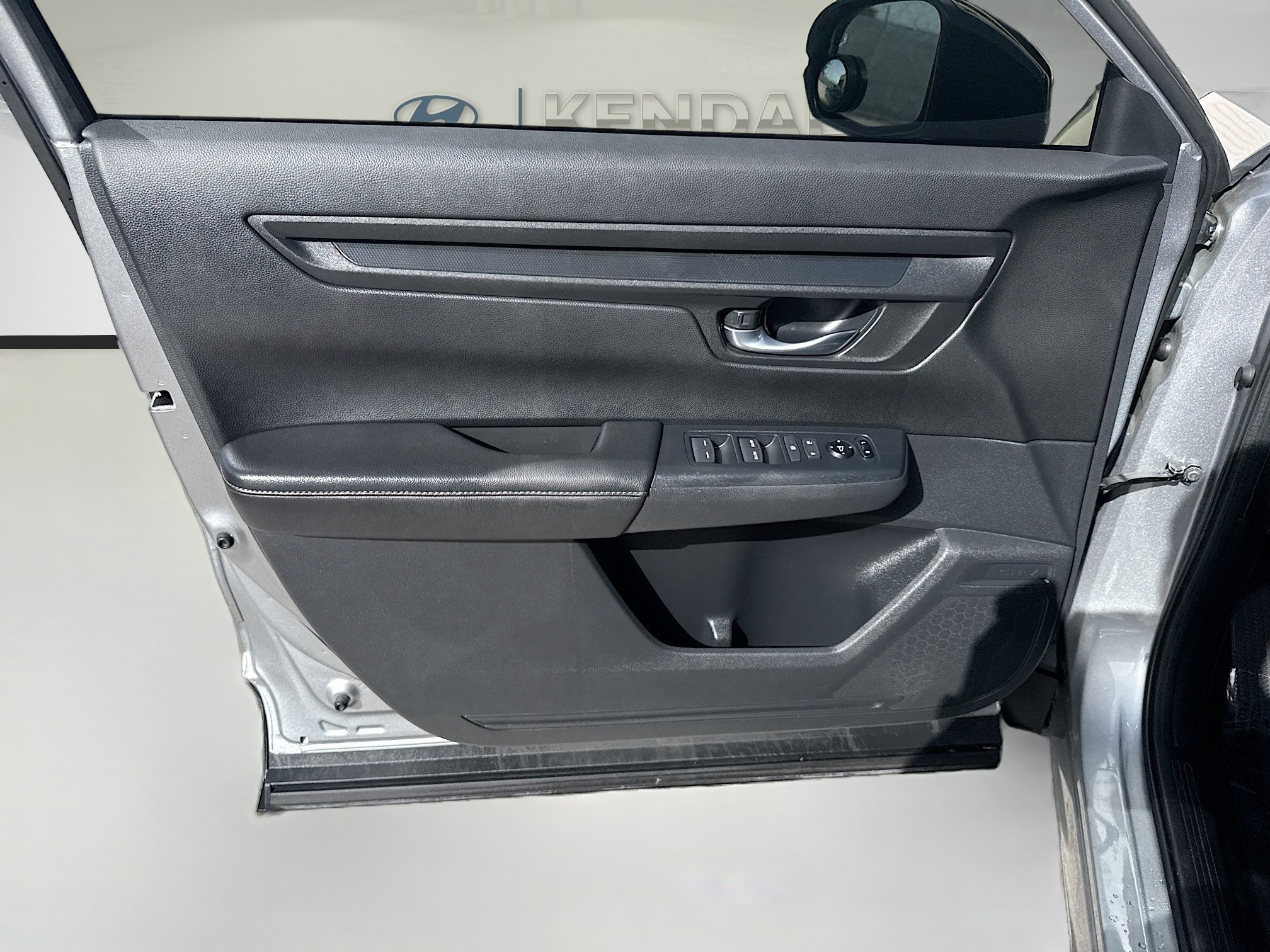 2025 Honda CR-V Sport - Photo 17