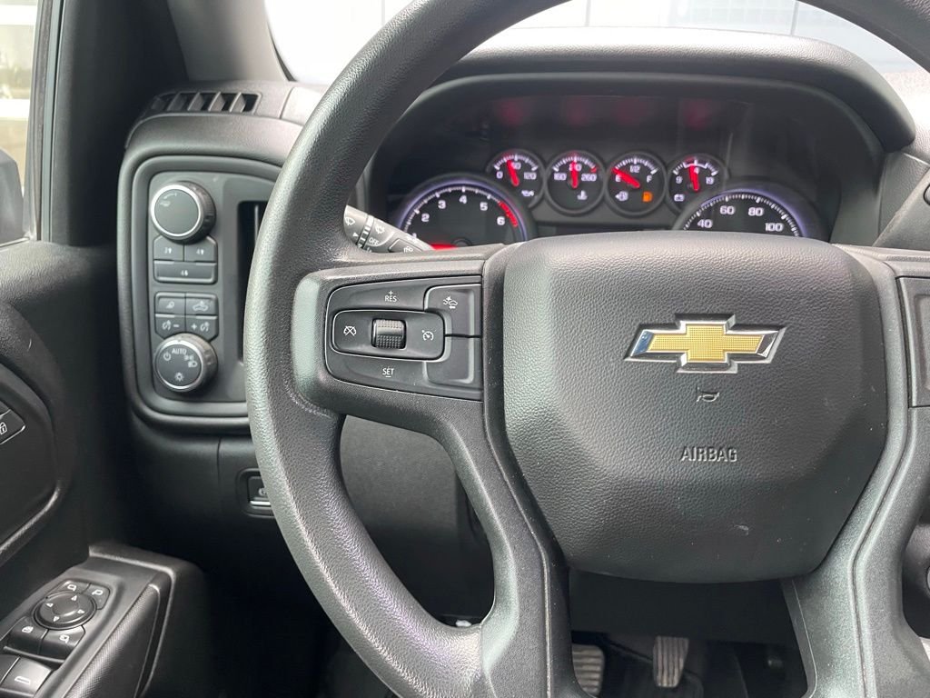 Used 2024 Gray Chevrolet Custom image 14