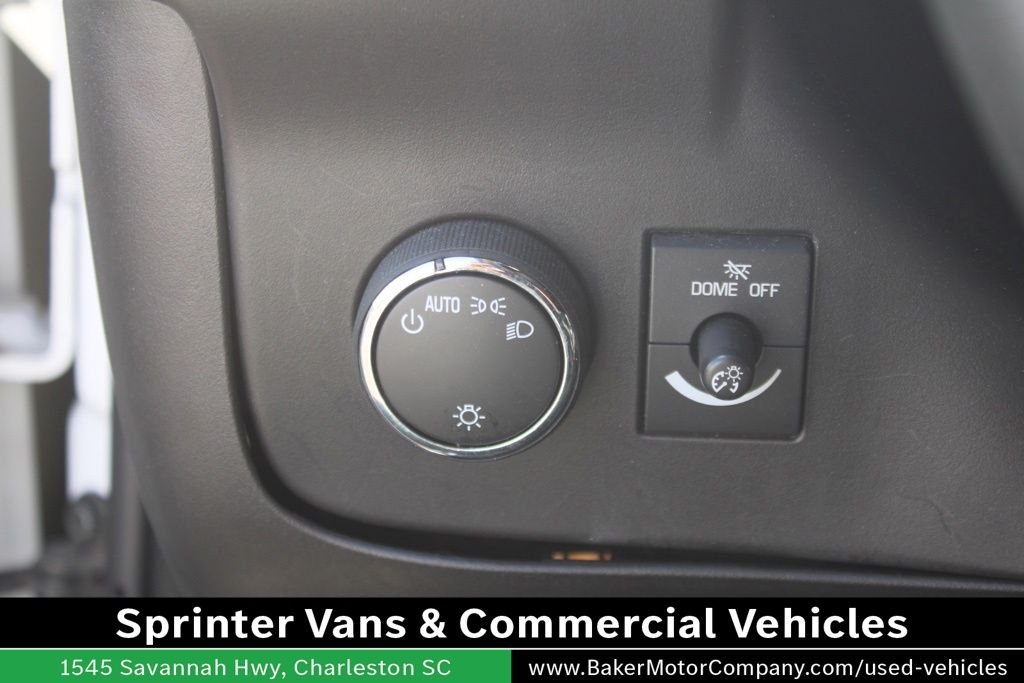 2023 GMC Savana Cargo Work Van - Photo 26