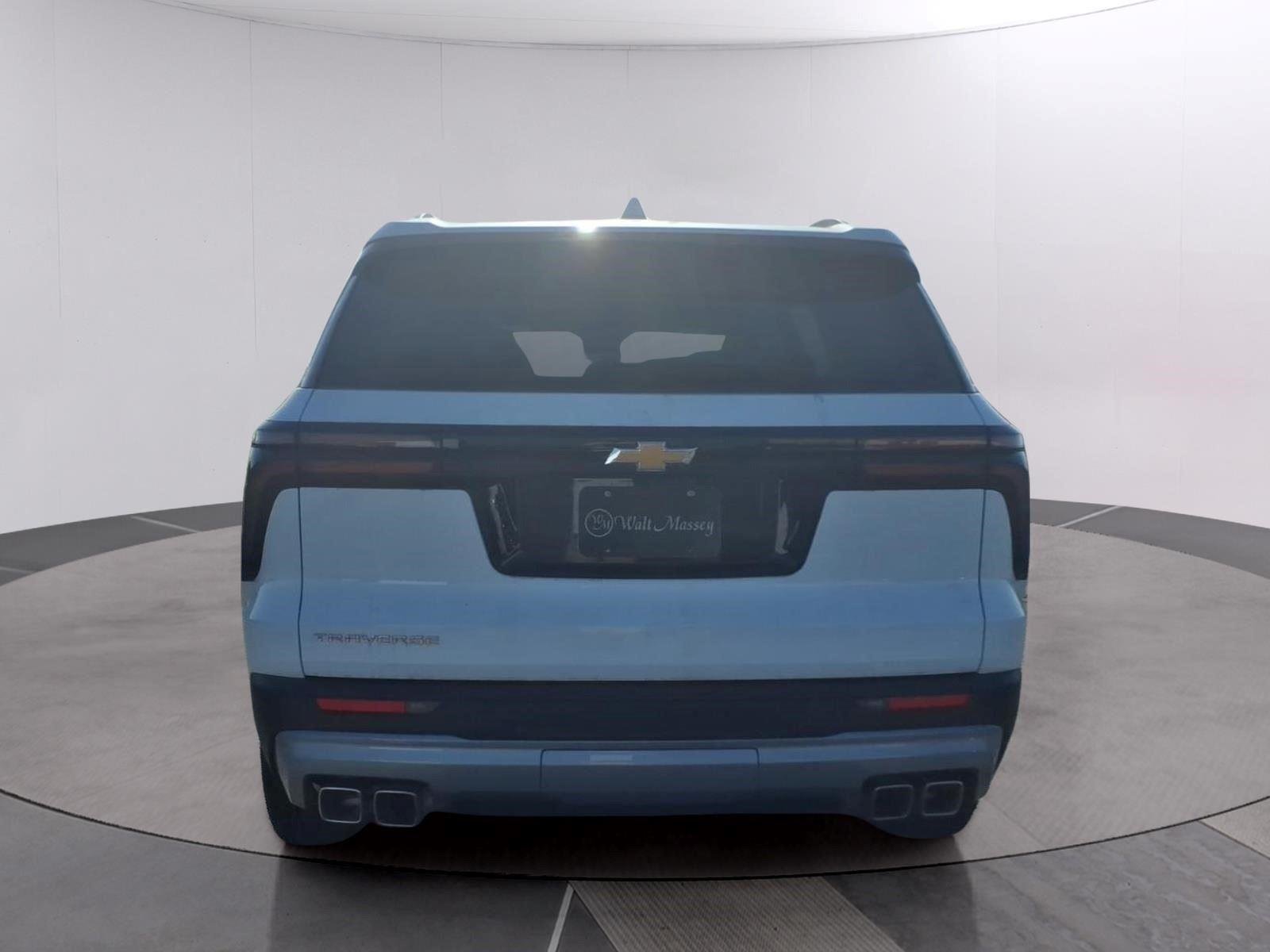 New 2026 Summit White Chevrolet LT image 4