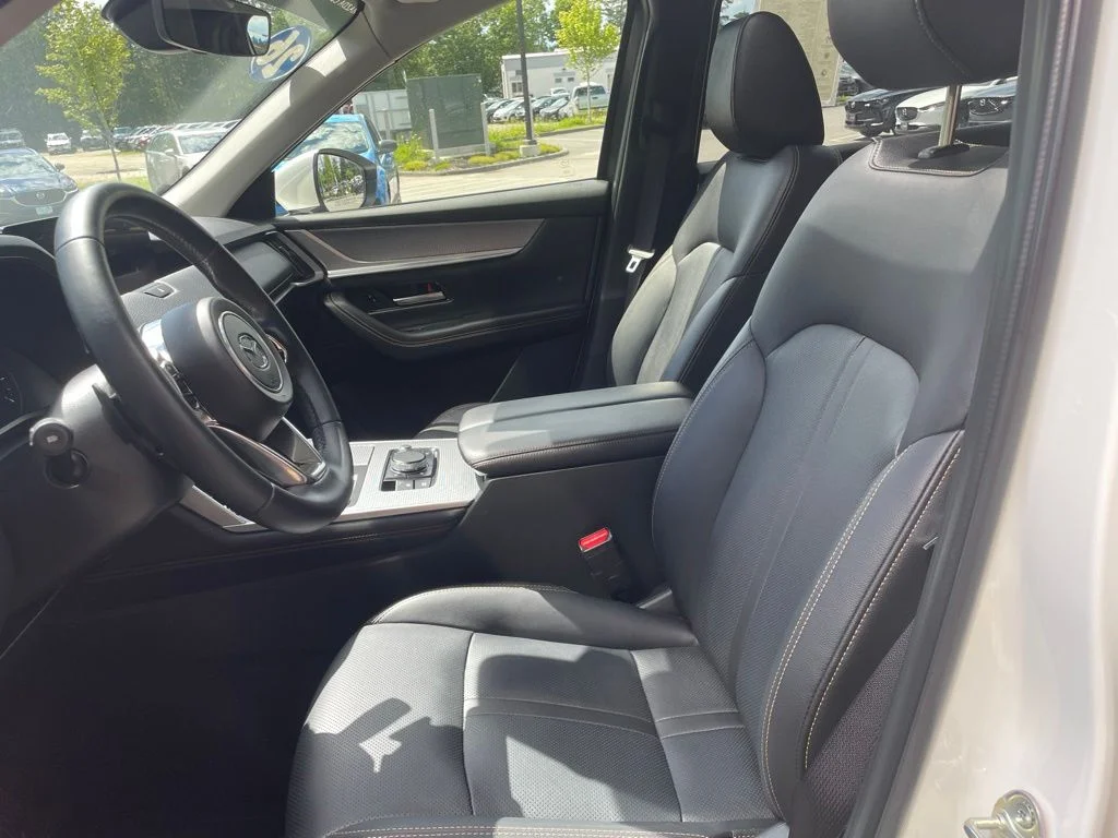 Certified Used 2026 White Mazda 3.3 Turbo Preferred image 16