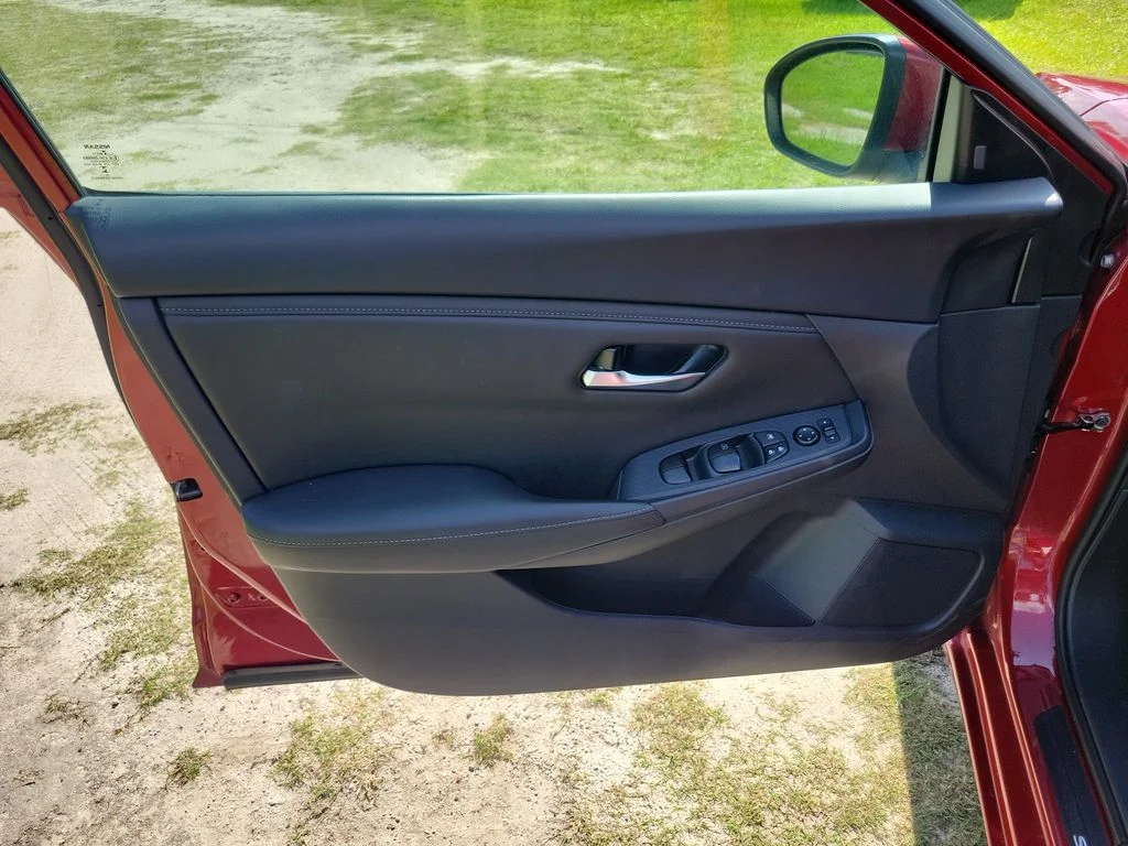 Used 2024 Red Nissan SV image 16
