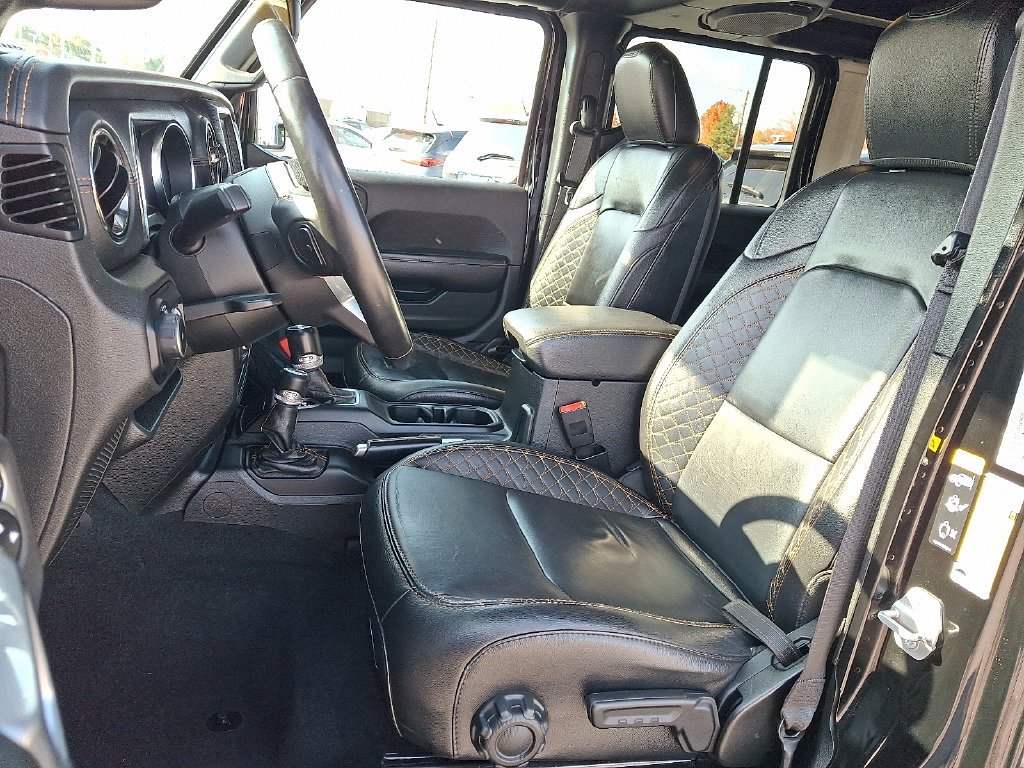 Used 2020 Black Jeep Unlimited Sahara High Altitude image 14