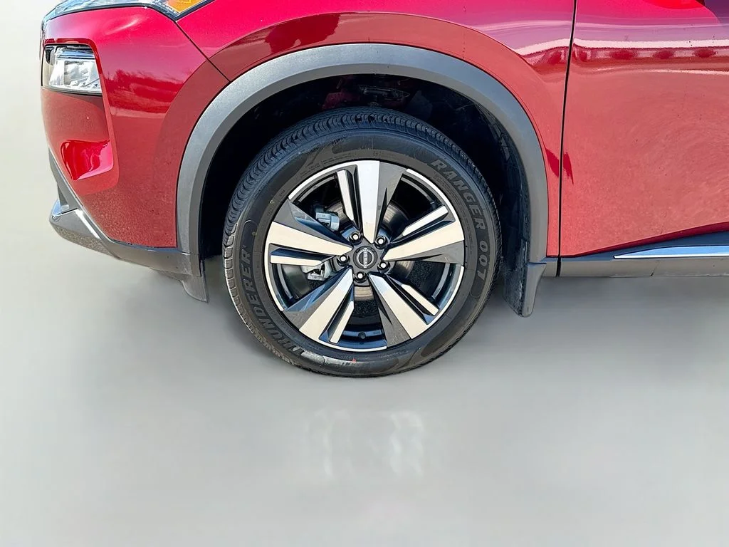 Used 2023 Scarlet Ember Nissan SL image 22