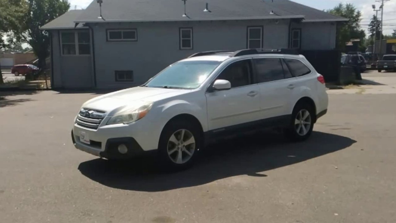 2013 Subaru Outback 2.5i photo 4
