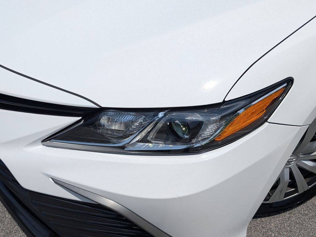 Certified Used 2023 White Toyota LE image 7