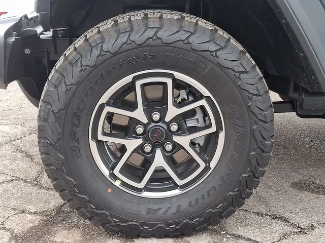 New 2026 Gray Jeep Rubicon image 7
