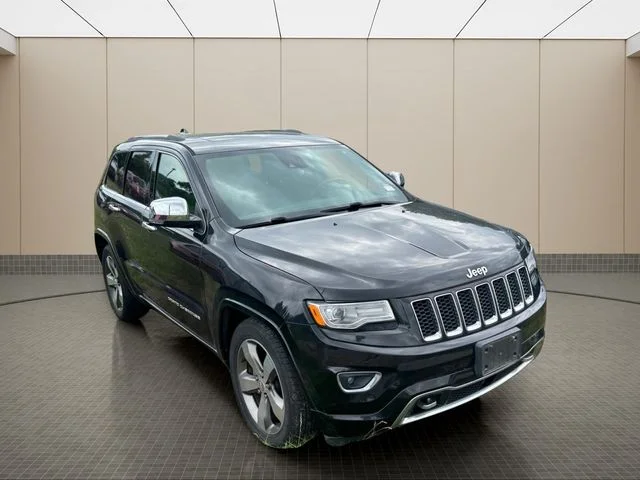 Used 2015 Black Jeep Overland image 9