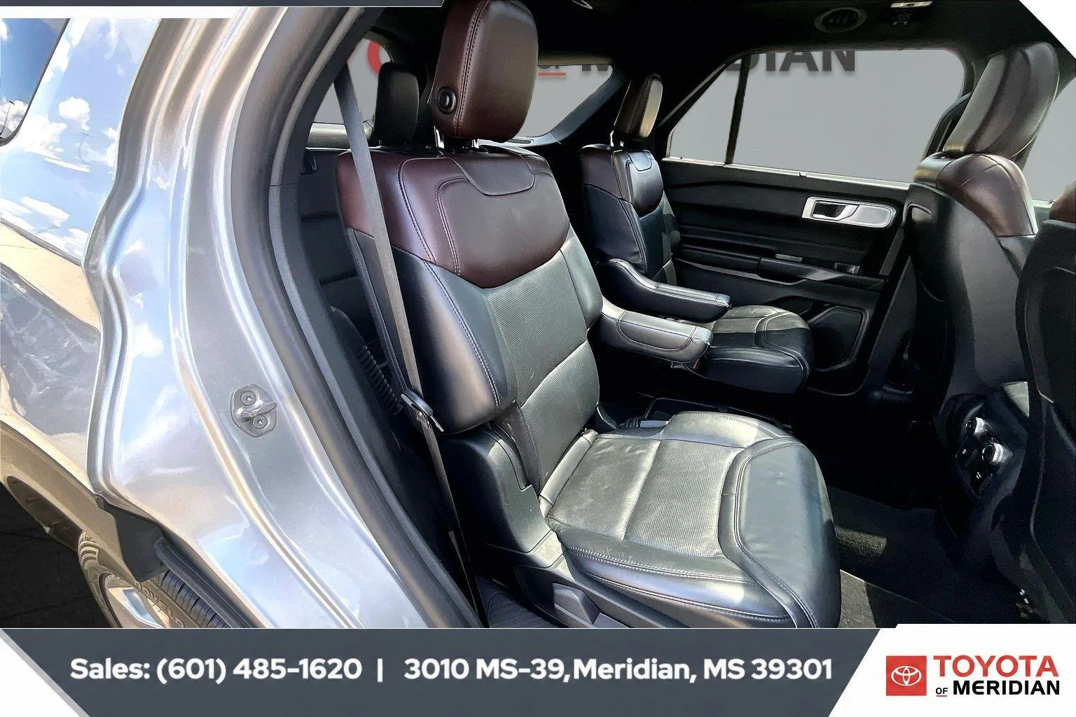 Used 2020 Iconic Silver Ford Platinum image 20