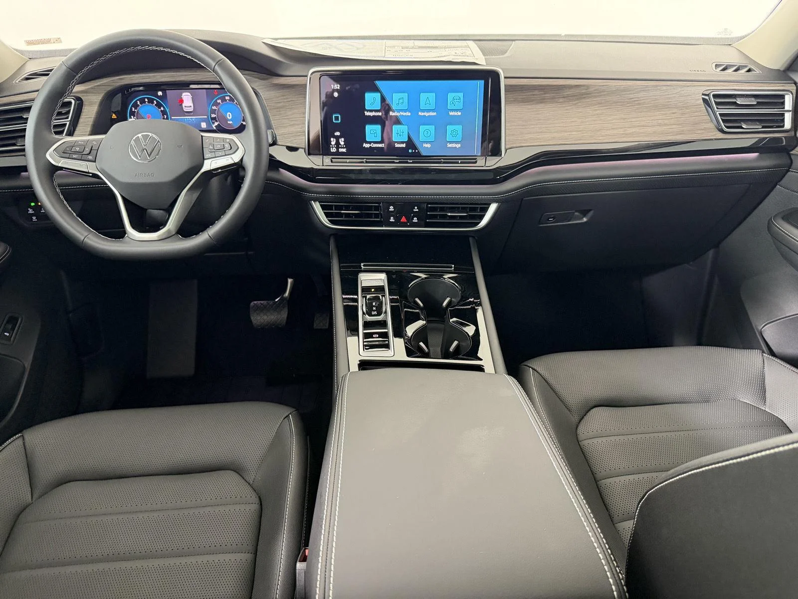 New 2026 Pure Gray Volkswagen 2.0T SEL image 24