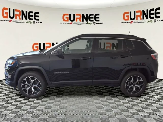 New 2026 Diamond Black Crystal Pearl-Coat Exterior Paint Jeep Limited image 4