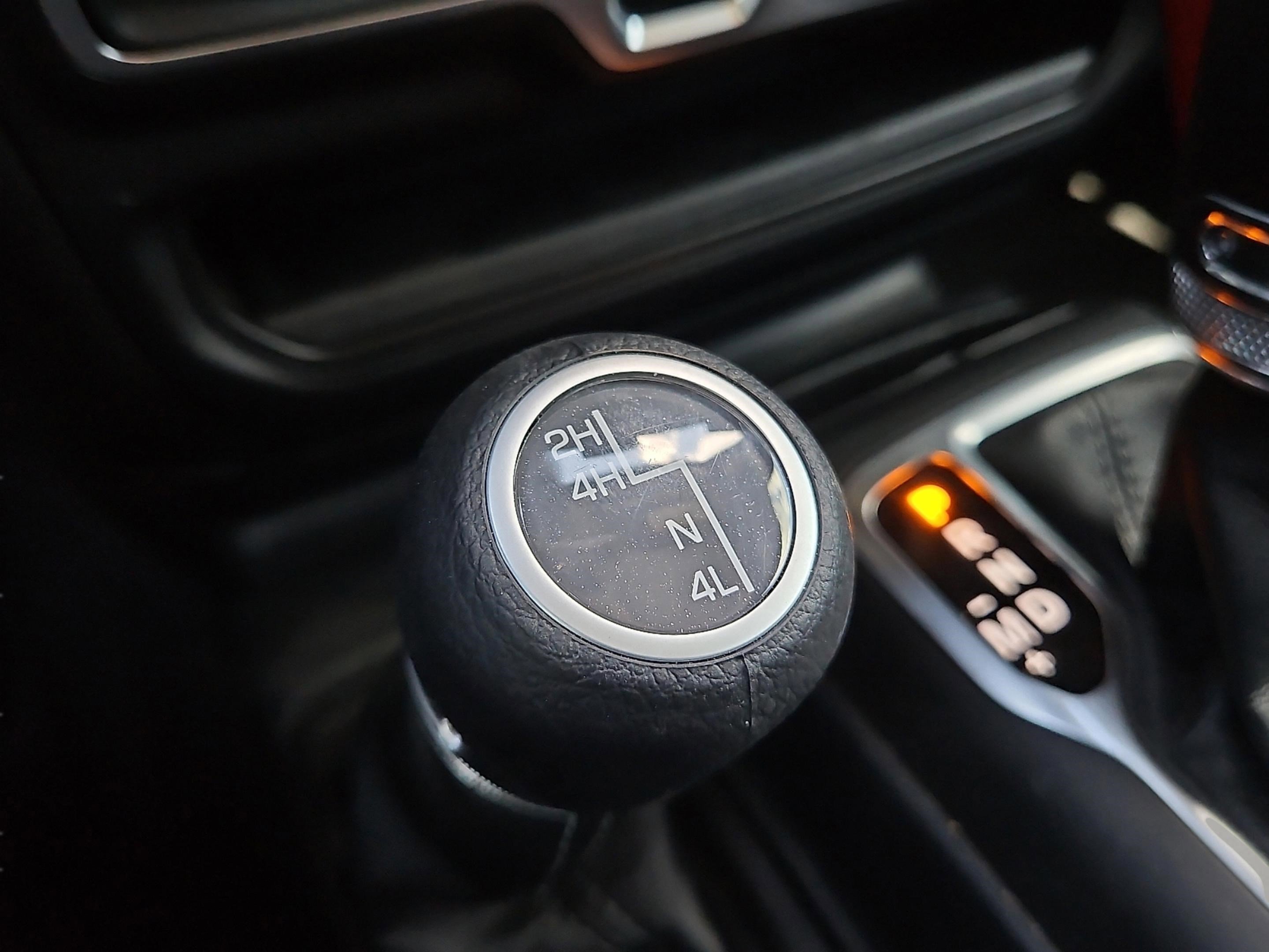 Used 2025 Fathom Blue Pearlcoat Jeep Sport S image 10