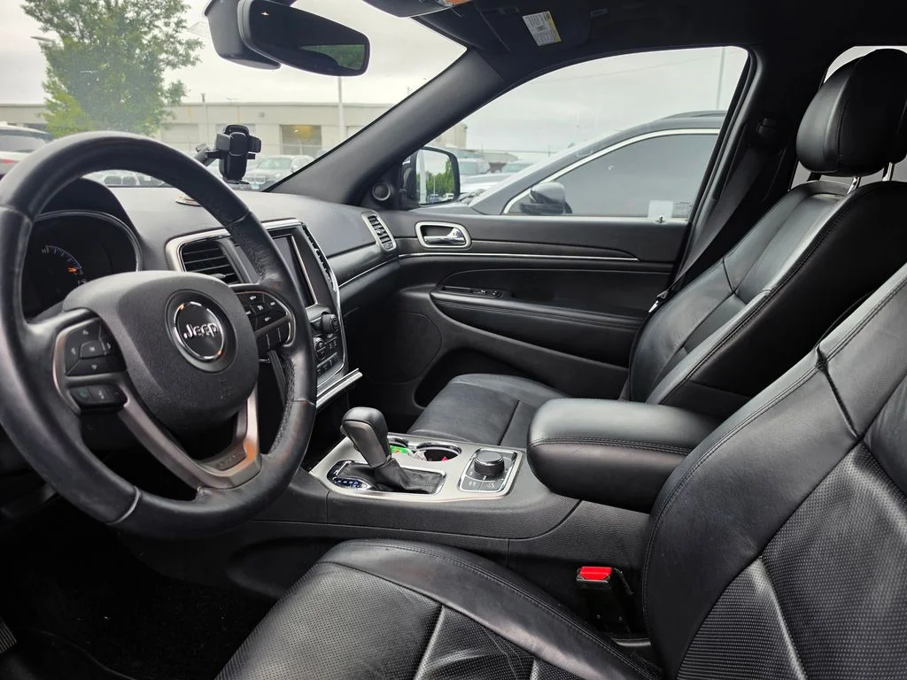 Used 2018 Black Jeep Limited image 7