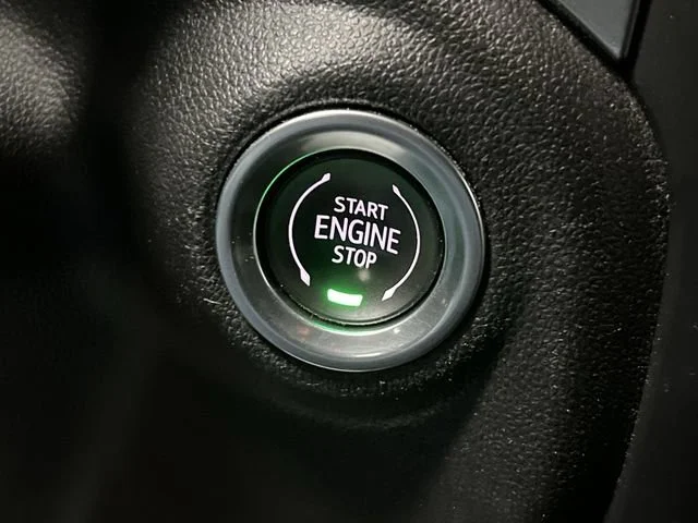2021 Chevrolet Silverado 1500 RST - Photo 17