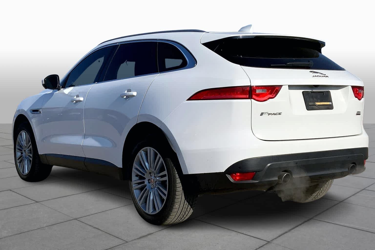 Used 2019 Yulong White Metallic Jaguar 30t Portfolio image 11