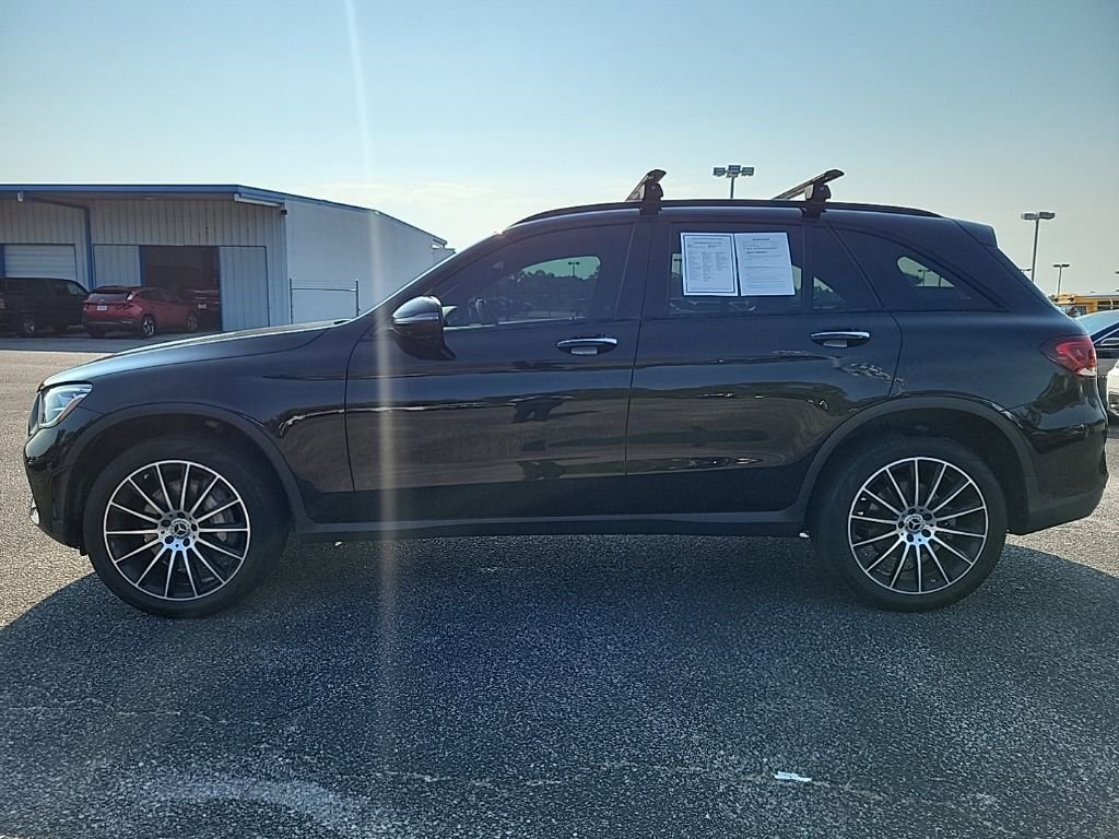 Used 2022  Mercedes-Benz GLC 300 image 4